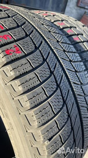 Michelin X-Ice 235/45 R17 97H