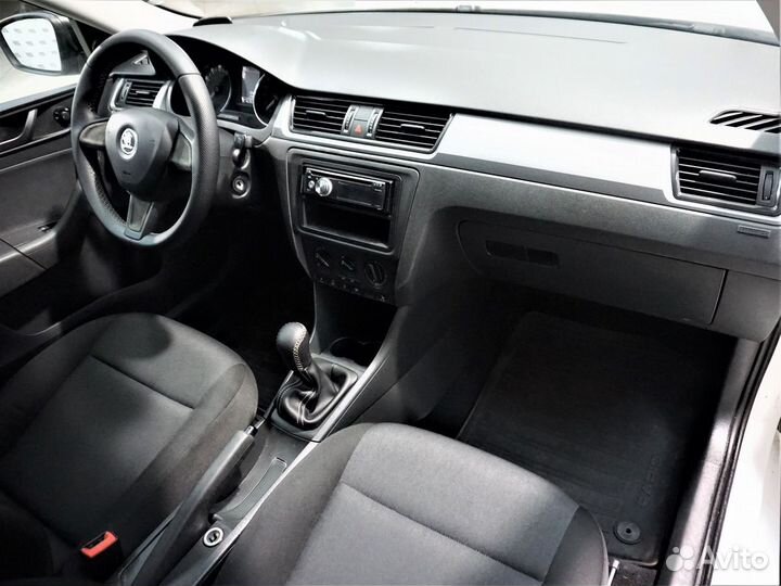 Skoda Rapid 1.6 МТ, 2015, 115 000 км