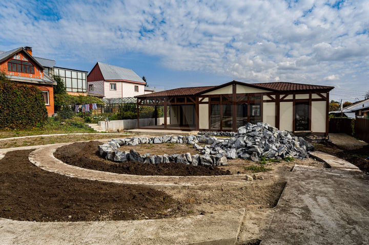 Коттедж 64 м² на участке 8 сот.