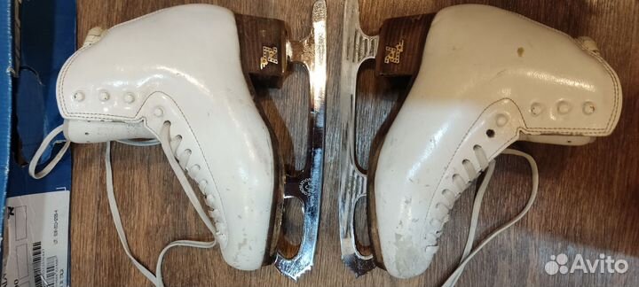 Фигурные коньки risport rf3