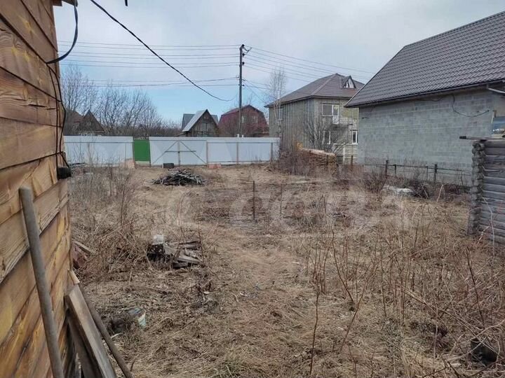 Дача 21,1 м² на участке 6,4 сот.