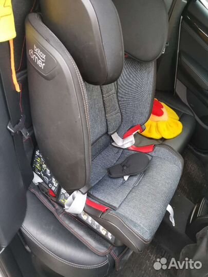 Britax Roemer Advansafix IV R Blue Marbre