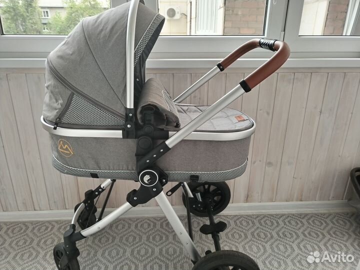 Коляска 3 в 1 luxmom