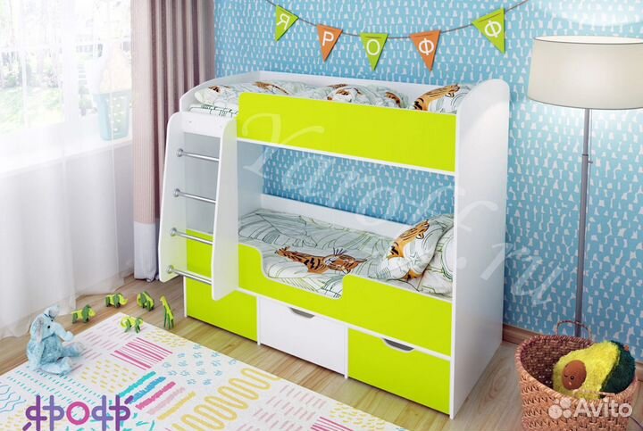 Детская двухъярусная кровать