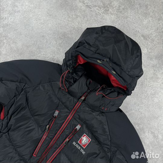 Пуховик Зимний/Горный Black Yak