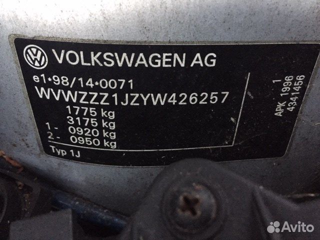 Разбор на запчасти Volkswagen Bora