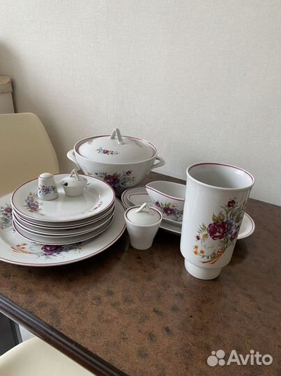 Сервиз столовый