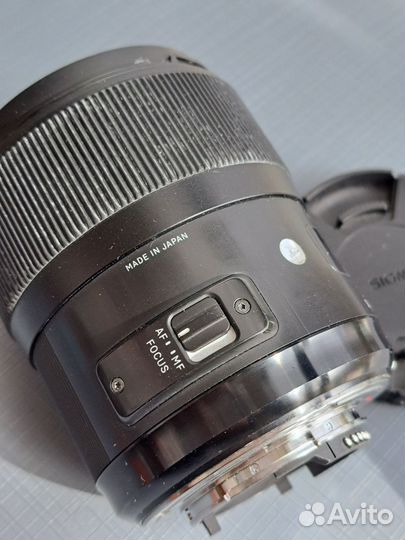 Sigma AF 35mm f/1.4 DG HSM Art для Nikon