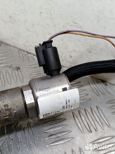 Топливная рампа Mercedes-Benz Sprinter A6510700495