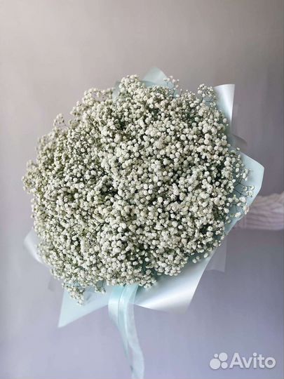 Букет из гипсофилы с бесплатной доставкой
