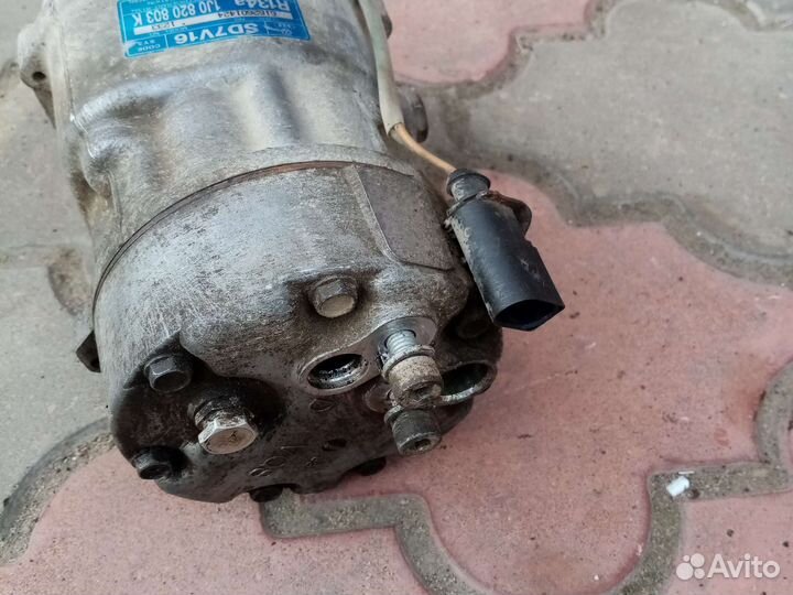 Компрессор кондея на volkswagen golf 4,5,bora,bfq