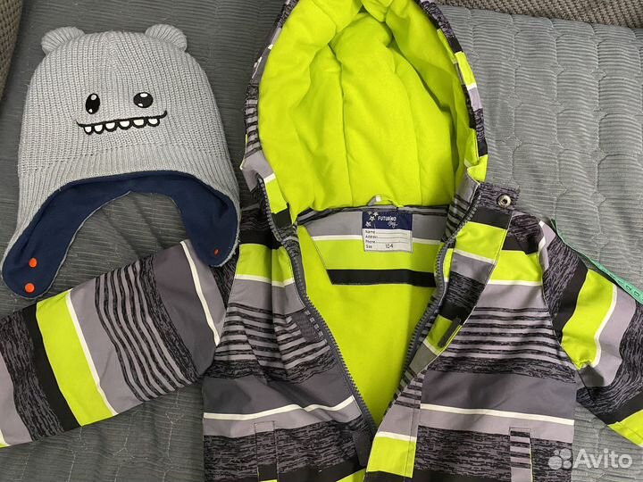 Зимняя яркая куртка на мальчика 104