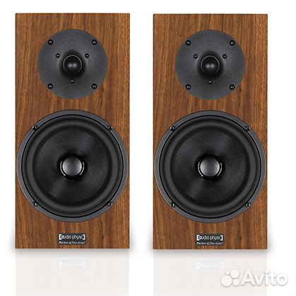 Полочная акустика Audio Physic Classic 3 Walnut