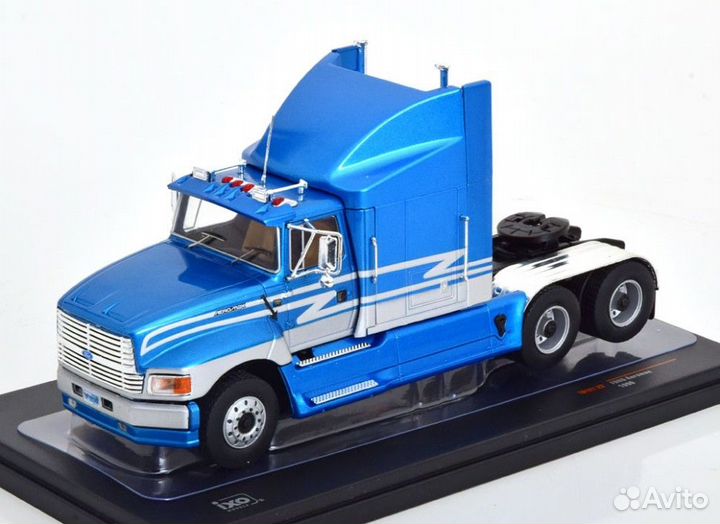 1:43 седельный тягач ford Aeromax 1990 Metallic Bl