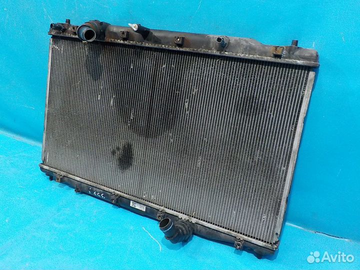 Радиатор охлаждения двигателя Honda CR-V 3 2007-20