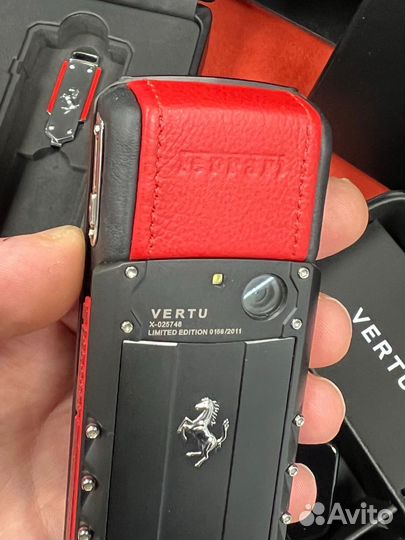 Колодка с кожей Vertu Ferrari