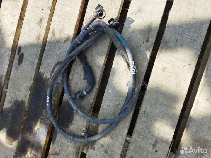 Форсунка омывателя фары Lexus Ls600Hl UVF46