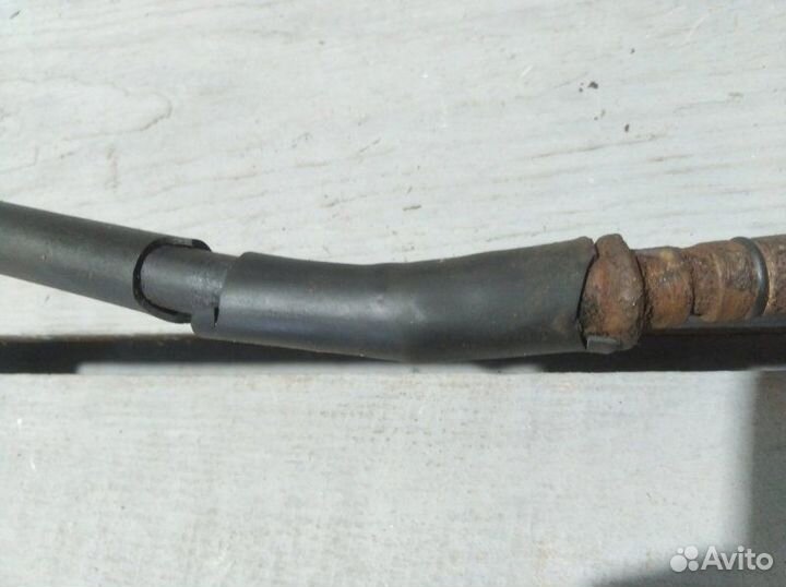 Трос стояночного тормоза левый Chevrolet Lacetti