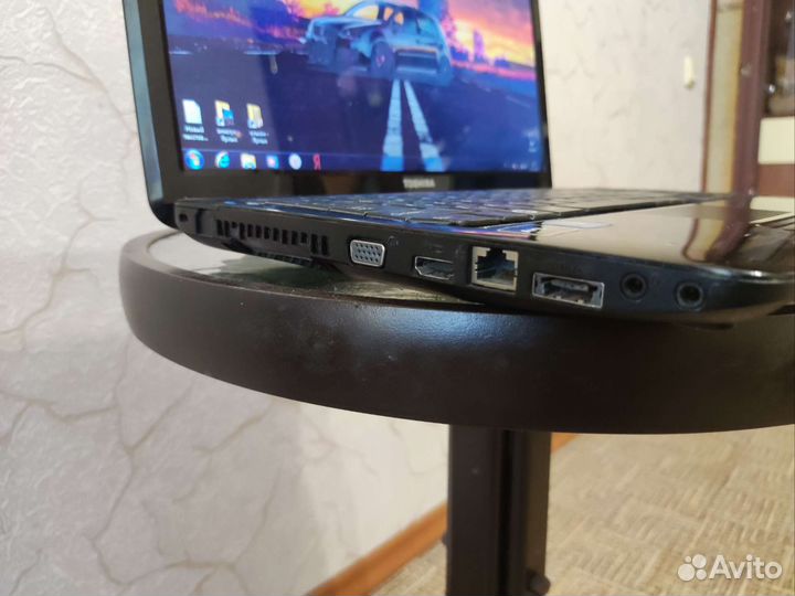 Ноутбук Toshiba
