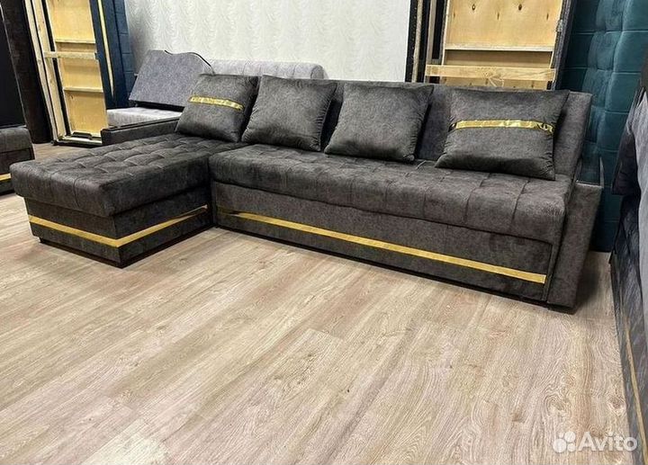 Угловой диван раскладной в наличии не б/у
