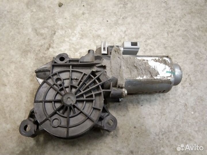 Мотор стеклоподъемника Фольксваген Поло