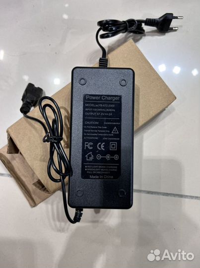 Зарядное устройство ситикоко Citycoco 60V 67.2V 2A