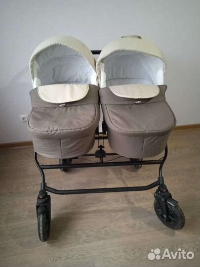 Продам коляску