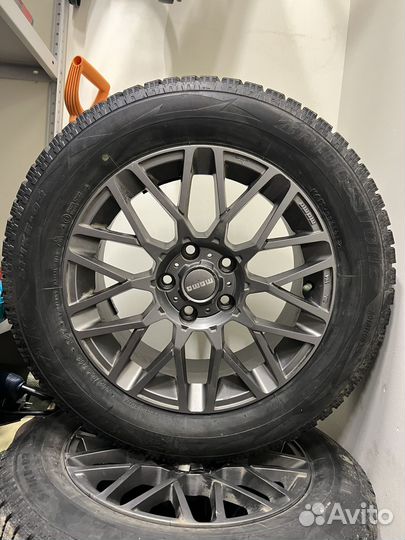 Bridgestone Blizzak Spike-02 215/60 R16 95T