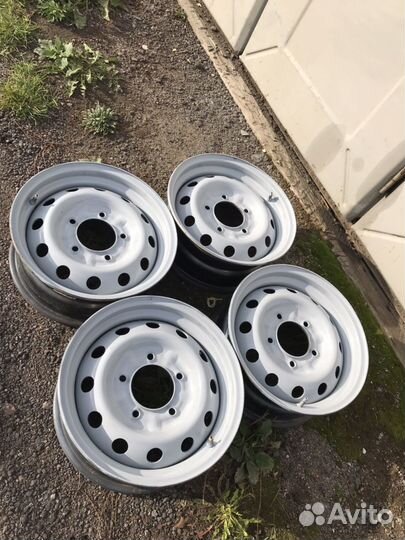 Диски штампованные R15 на ниву