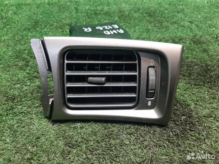 Дефлектор торпедо правый Subaru Forester SH/S12 2