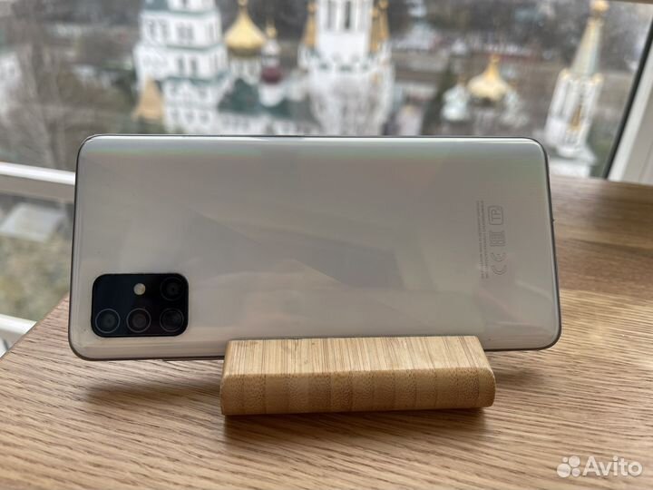 Samsung Galaxy A51, 4/64 ГБ
