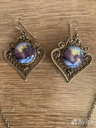 Украшения с финифтью СССР