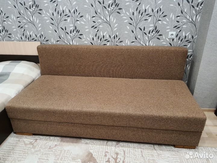 Диван прямой раскладной