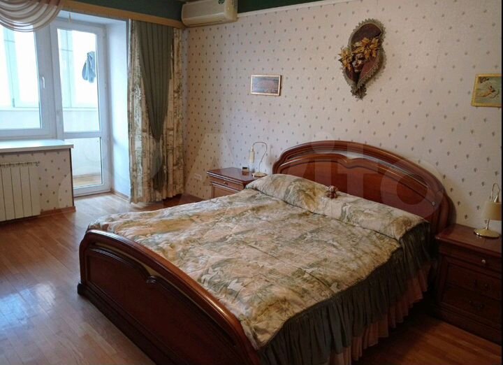 3-к. квартира, 103,7 м², 6/10 эт.