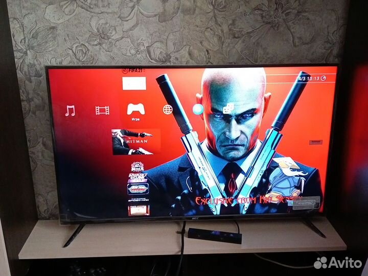 Sony PS3 super slim(320гб) +30игр и 1геймпад