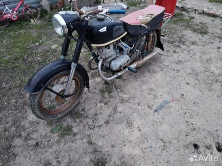 Мотоцикл Ковровец Восход