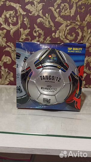 Мяч футбольный Tango