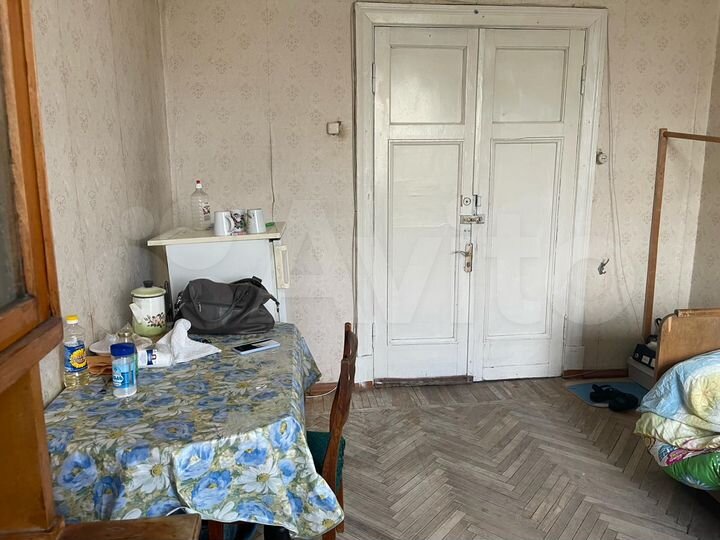 Комната 15 м² в 3-к., 4/5 эт.