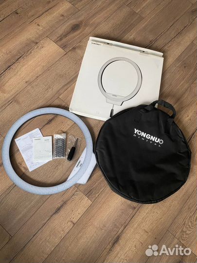 Осветитель YongNuo YN-308 5500 Кв