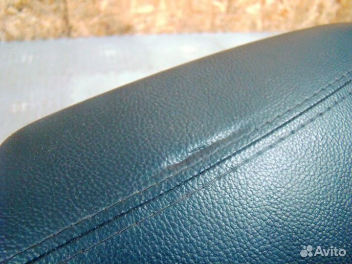 Hyundai Santa Fe DM Консоль с подлокотником