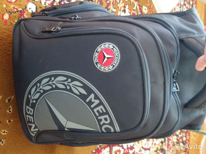 Школьный рюкзак