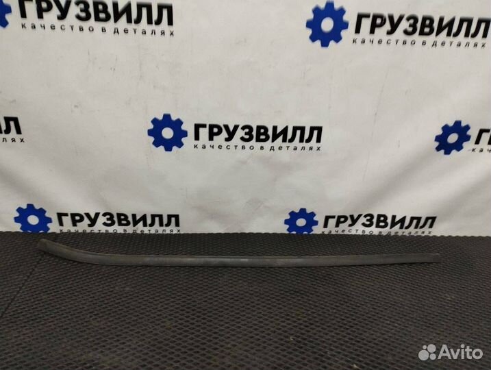 Уплотнитель стекла двери передний левый Volvo FH4