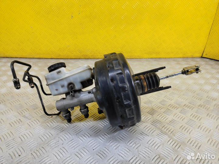 Вакуумный усилитель тормозов Nissan Pathfinder