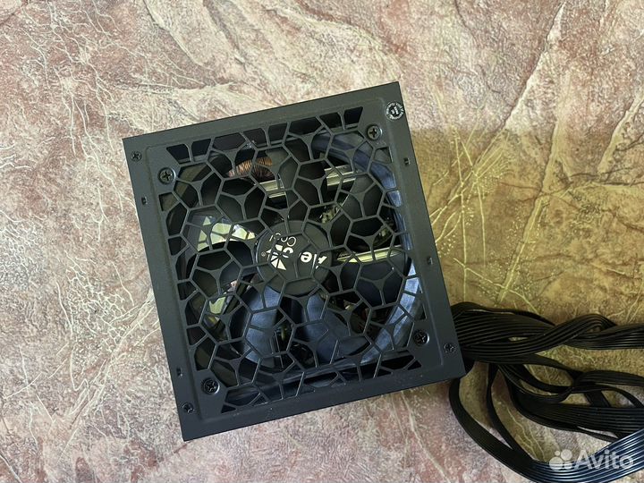 Блок питания для пк 750w Aero Cool