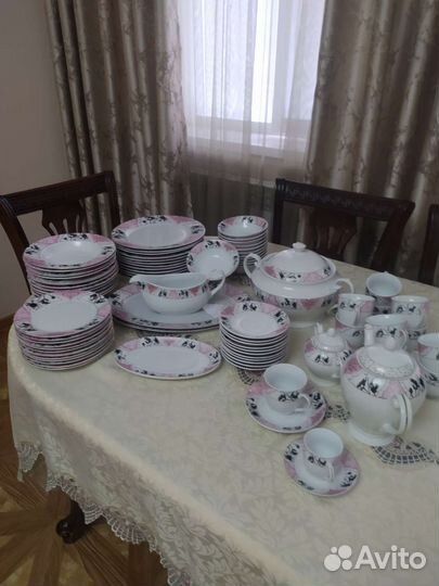 Сервиз чайно-кофейно-столовый