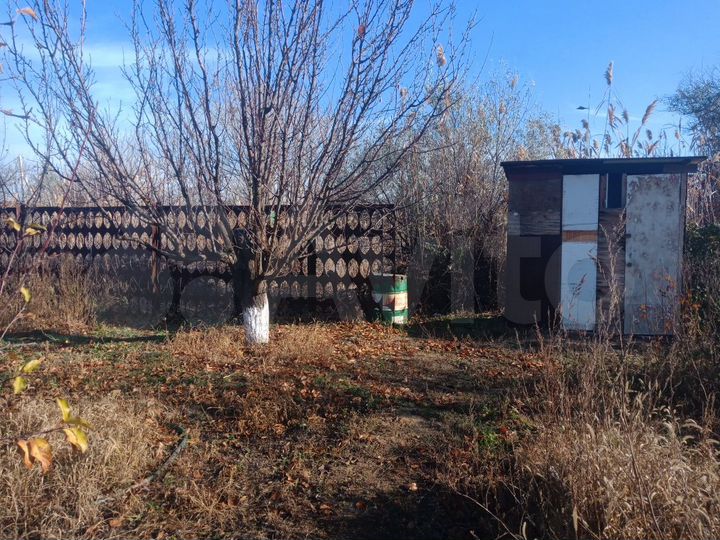 Дача 10 м² на участке 6 сот.