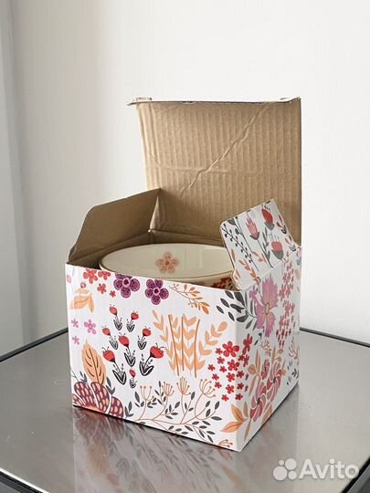 Кружка подарочная цветы