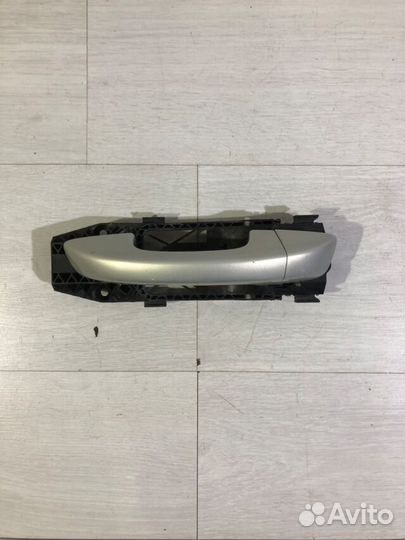 Ручка двери задняя левая volkswagen golf 6 1.4 мт