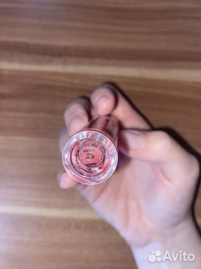 Блеск для губ kylie jenner high gloss