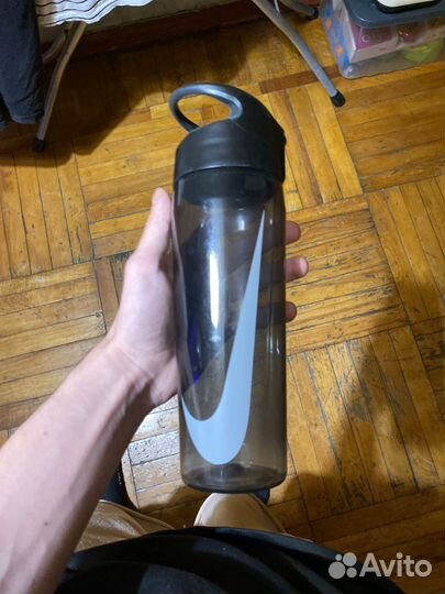 Бутылка nike